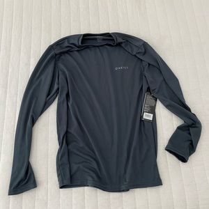 Men’s O’Neill slim fit swim shirt.